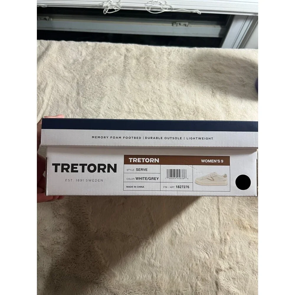 Tretorn Womens Serve Sneakers White/Grey Size 9 Memory Foam Footbed Durable Ligh